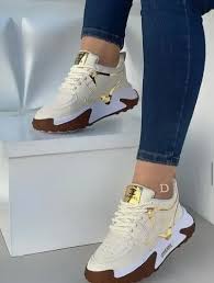 Tenis Adidas para Mujer MT – Comodidad y Estilo para tu Día a Día